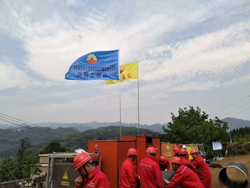 三聯磁電管道消磁-東北石油換管作業區-設備檢查